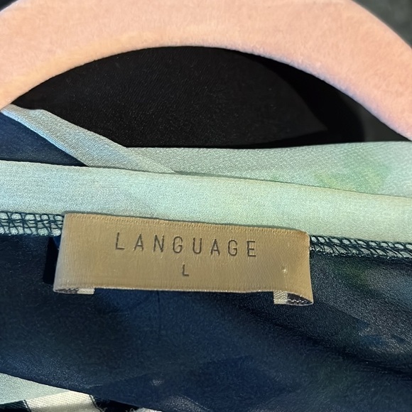 Language BLOUSE Sheer in back Size large - Picture 5 of 5